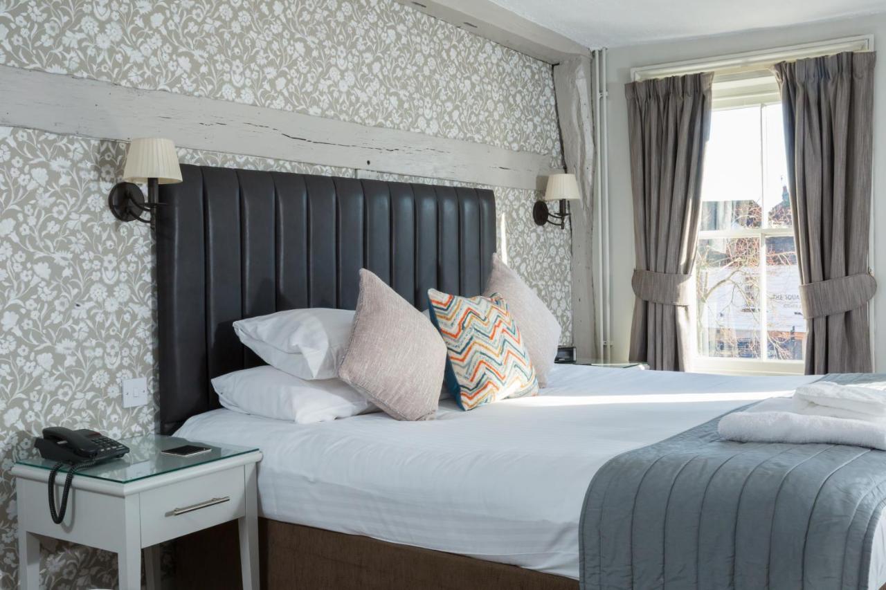 לנהאם The Dog & Bear Hotel מראה חיצוני תמונה